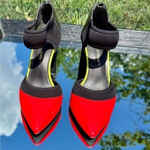 United Nude Hot Pink and Black Women's Shoes